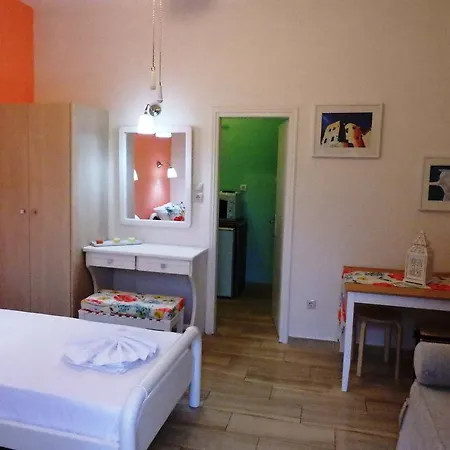 Daire Evizorzia Perissa (Santorini)