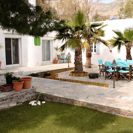 Daire Evizorzia Perissa (Santorini)