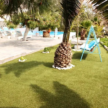 Evizorzia Perissa (Santorini)