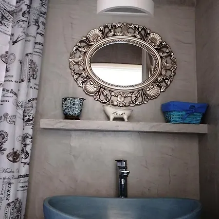 Apartmán Evizorzia Perissa (Santorini)