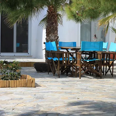 Evizorzia Apartmán Perissa (Santorini)